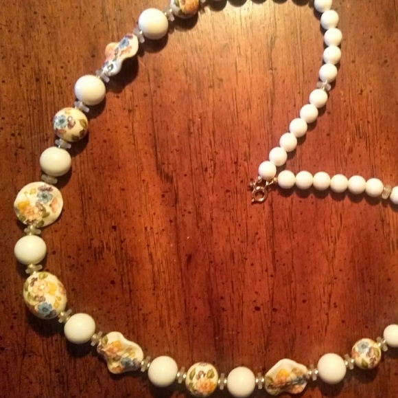 ➖SALE VTG JAPAN Hand-Painted Porcelain Bead📿 - Picture 2 of 8